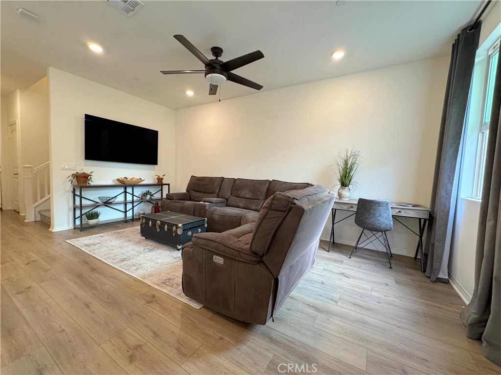 41976 Rondo Street 2605