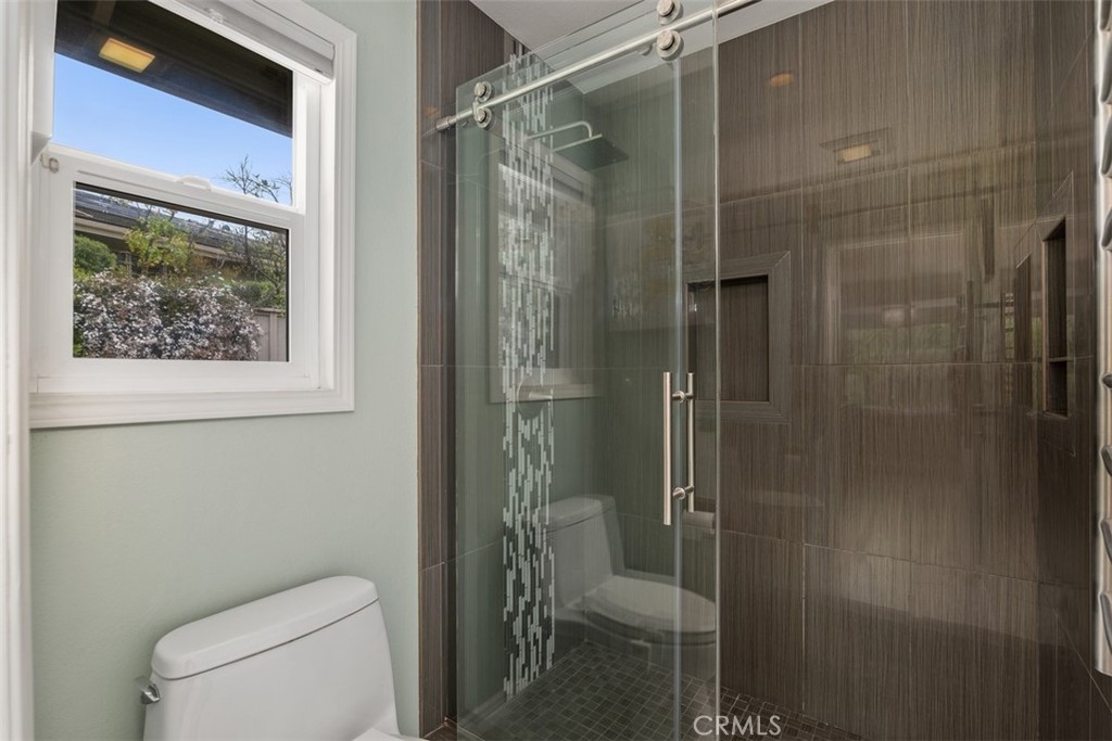 3308 Avenida Sierra. Escondido