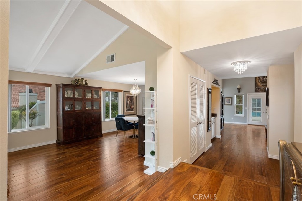 3308 Avenida Sierra. Escondido