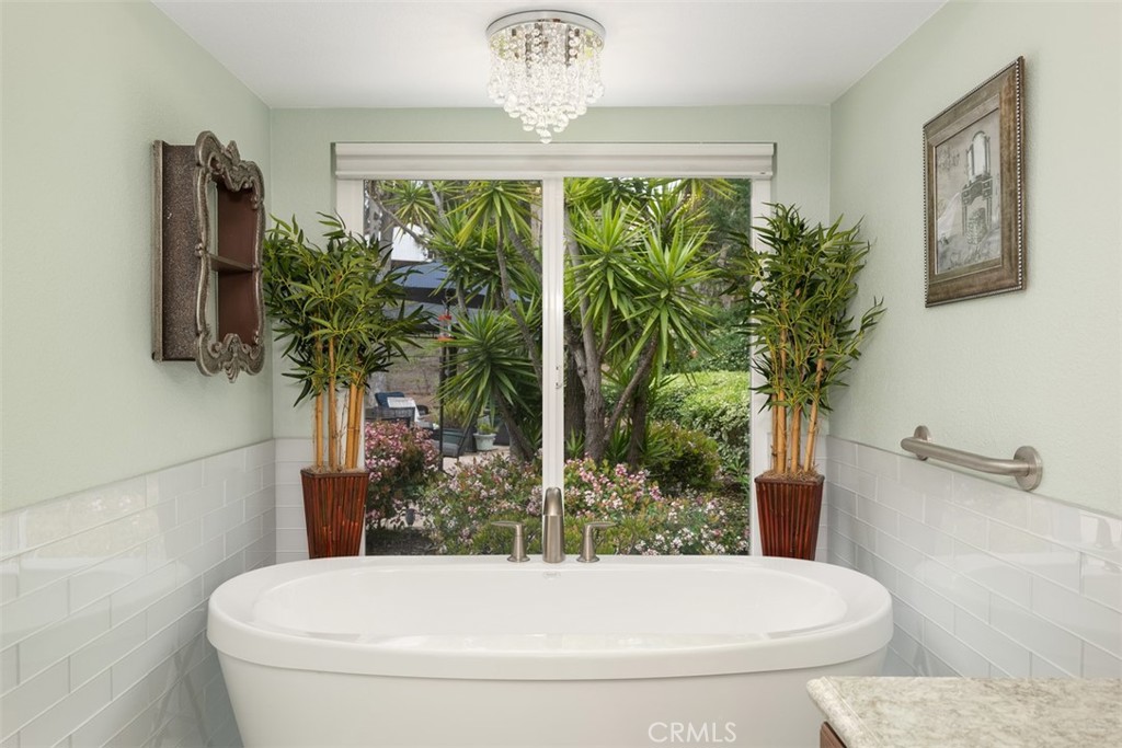 3308 Avenida Sierra. Escondido