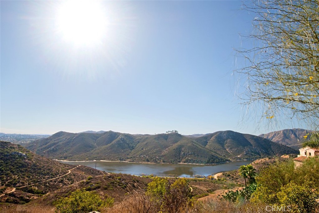 3308 Avenida Sierra. Escondido