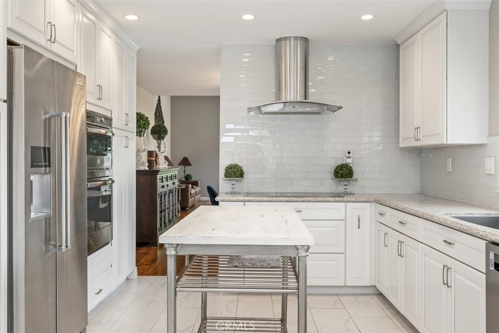 3308 Avenida Sierra. Escondido