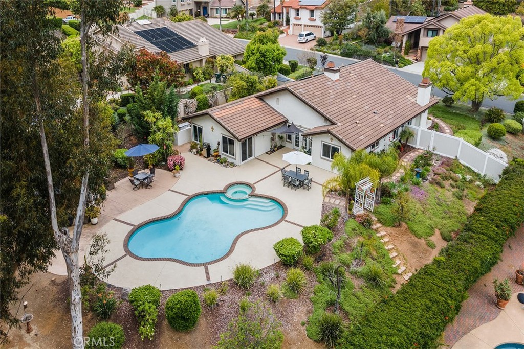 3308 Avenida Sierra. Escondido