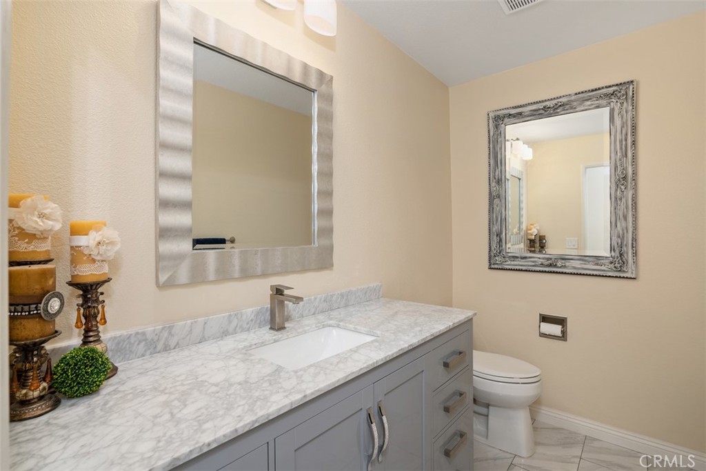 3308 Avenida Sierra. Escondido