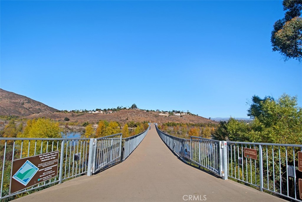 3308 Avenida Sierra. Escondido