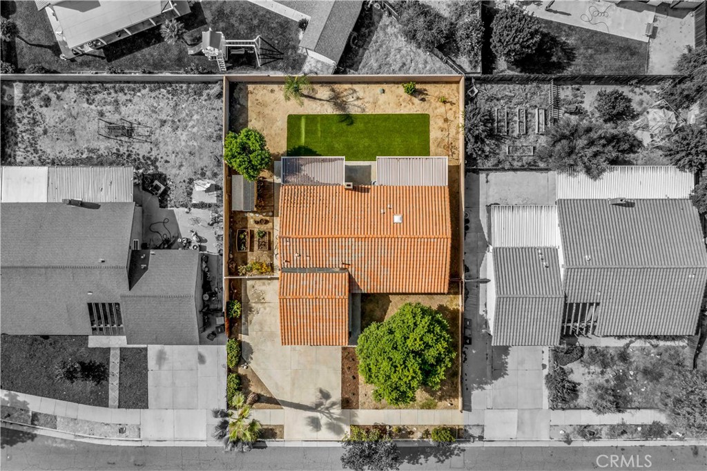 857 Sunflower Street