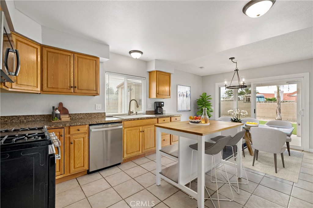 857 Sunflower Street