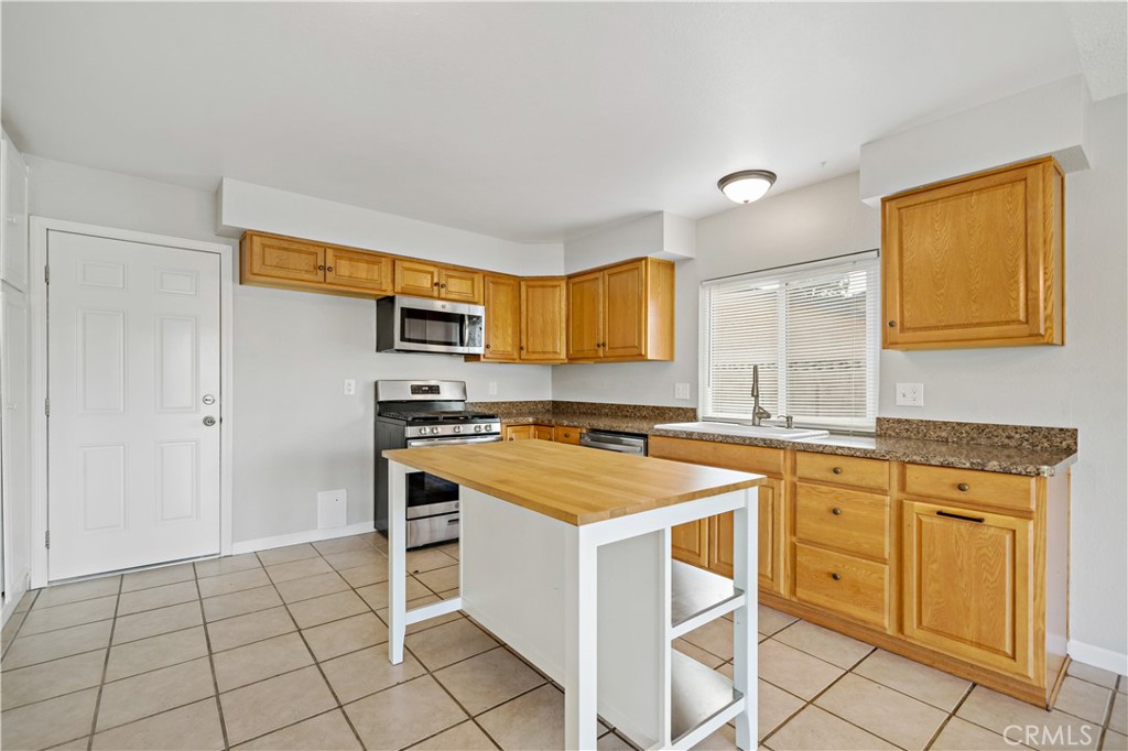 857 Sunflower Street