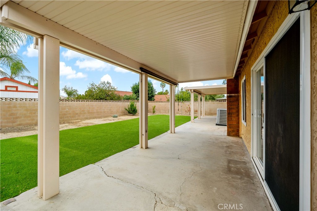 857 Sunflower Street