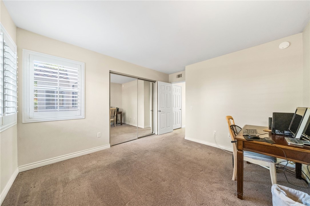 39994 Fairwood Circle