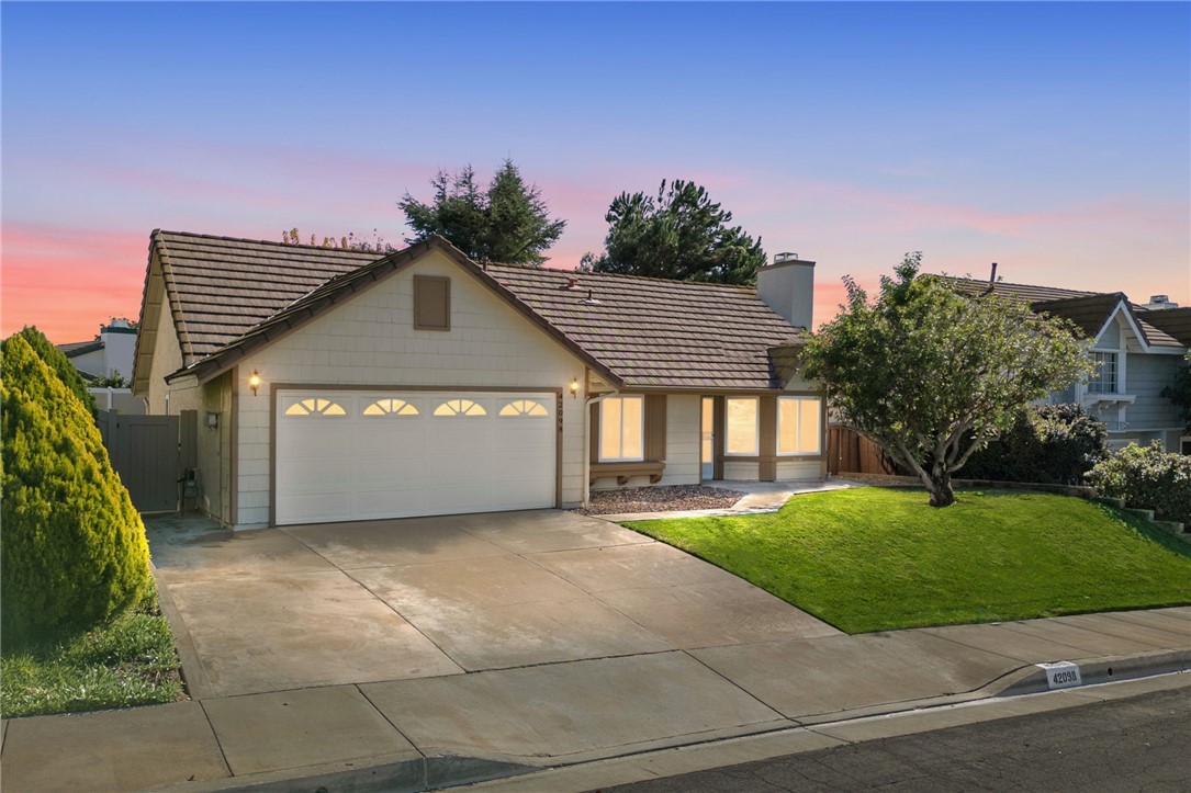 42098 Roanoake Street