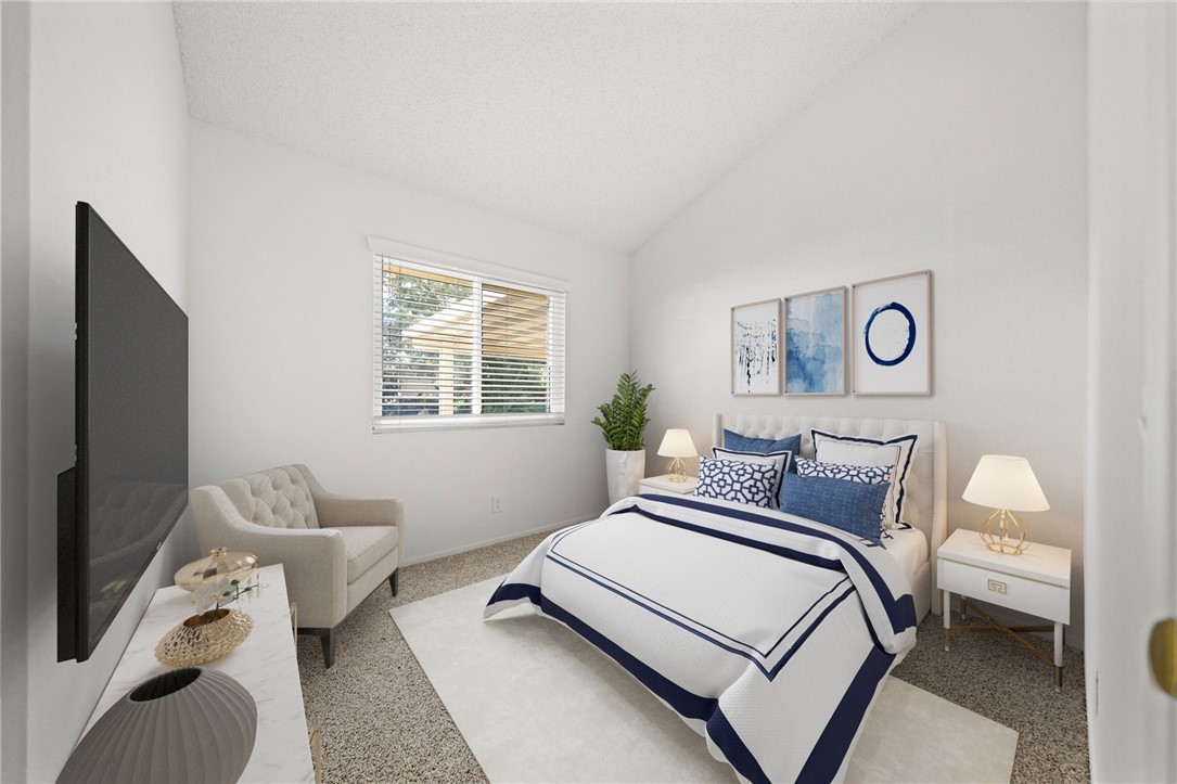 42098 Roanoake Street