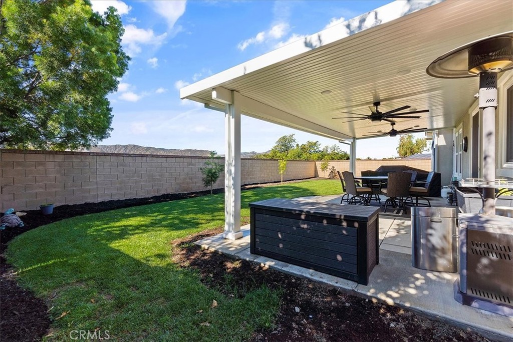 24061 Grafton Avenue