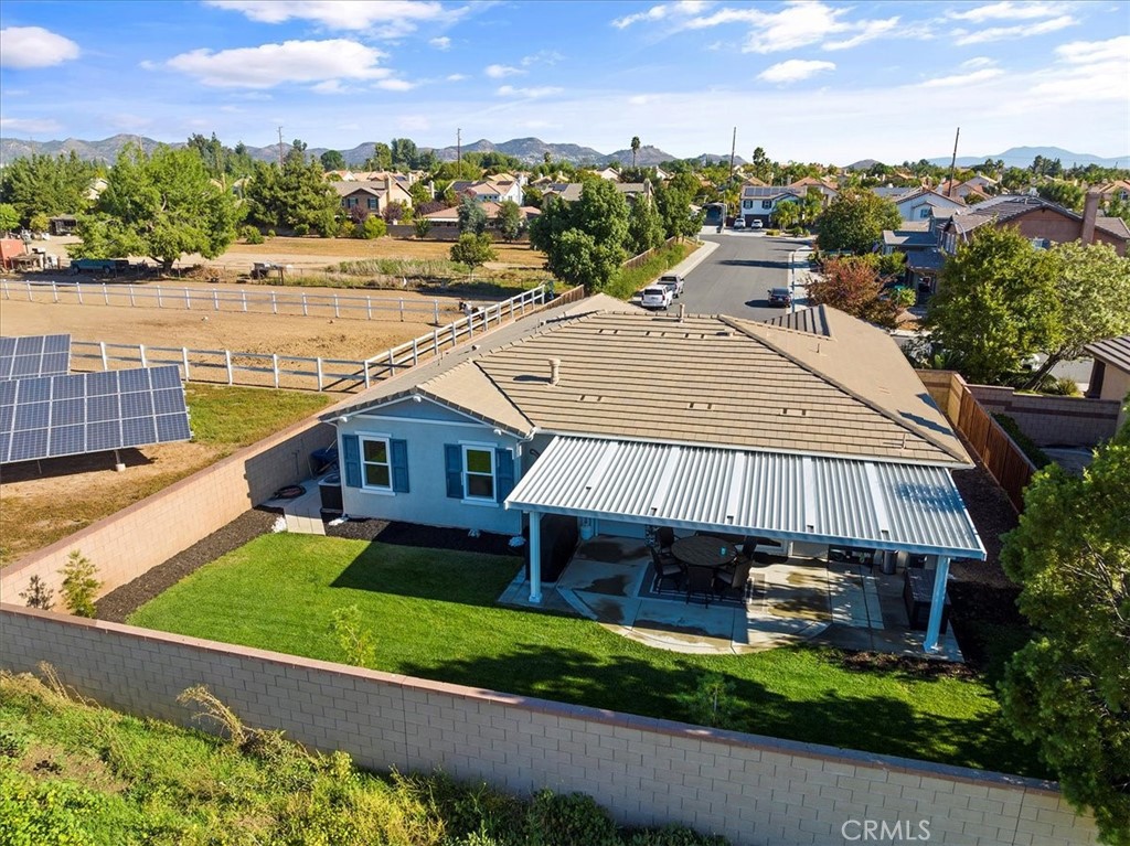 24061 Grafton Avenue