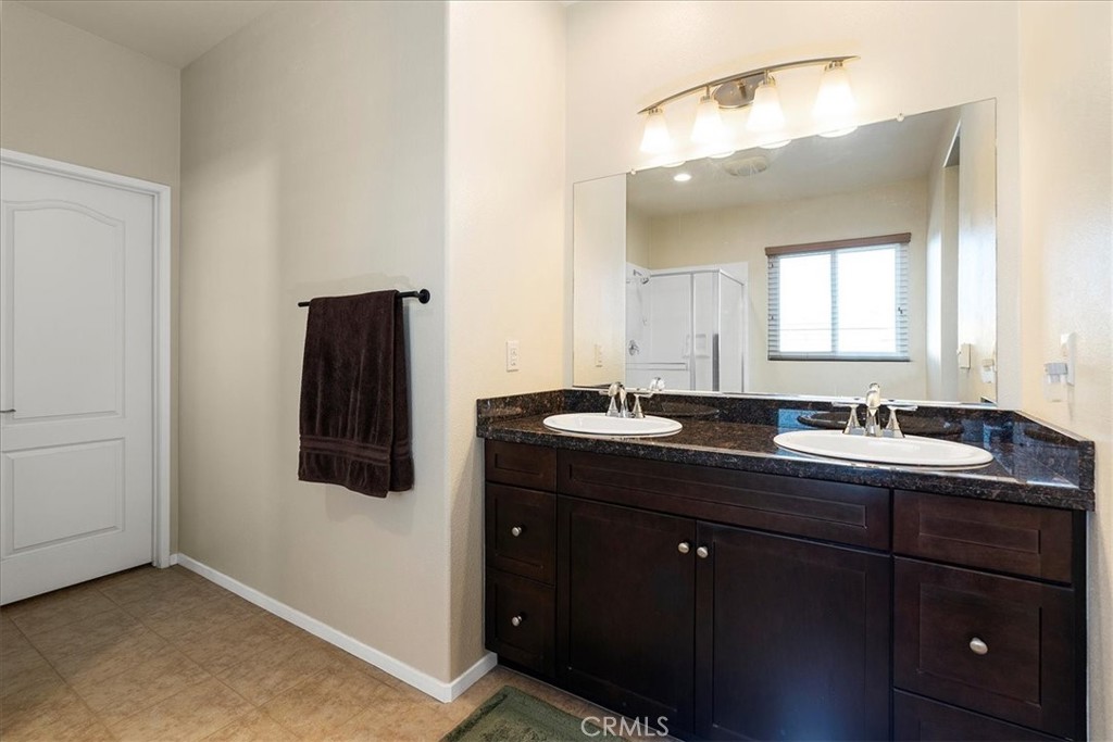 24061 Grafton Avenue