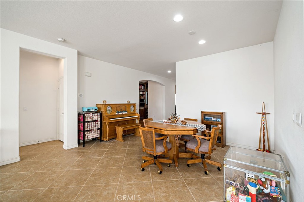 29717 Northshore Street