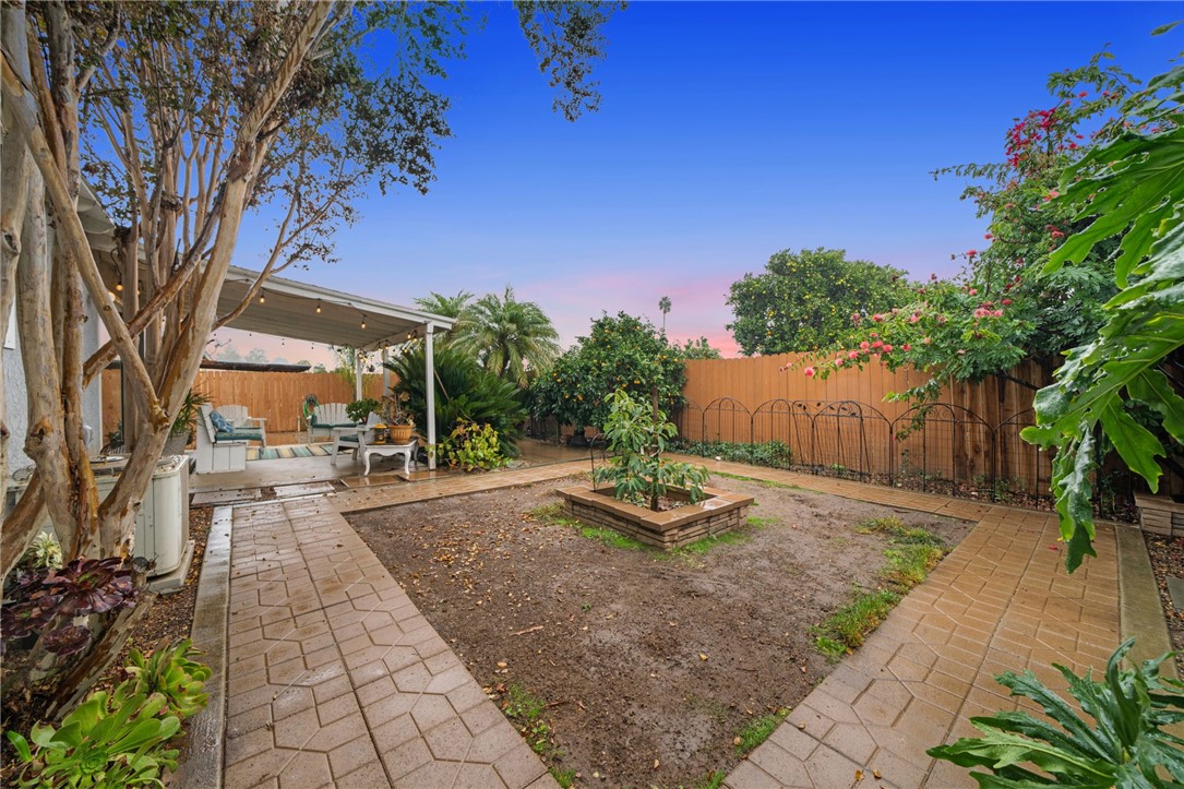 1115 Buena Vista Avenue