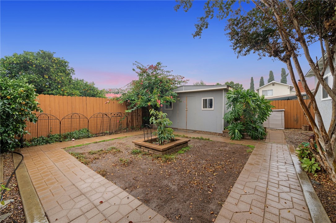 1115 Buena Vista Avenue