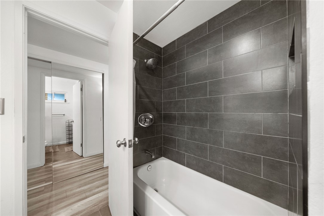 1115 Buena Vista Avenue