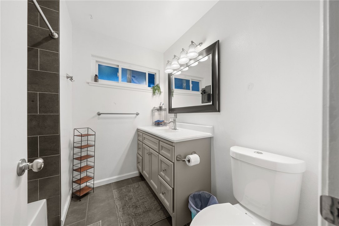 1115 Buena Vista Avenue