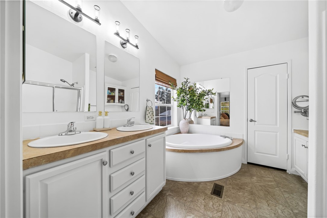 31725 Red Mountain Road