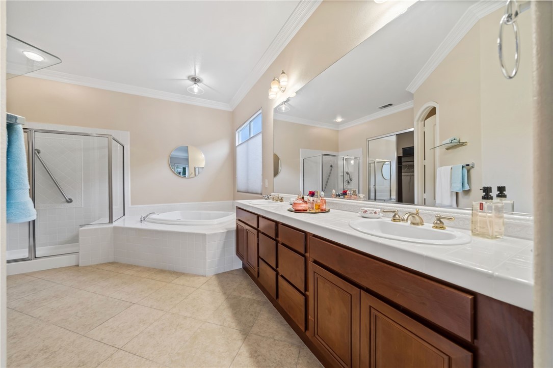 29360 Sparkling Drive