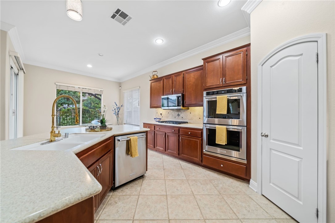 29360 Sparkling Drive