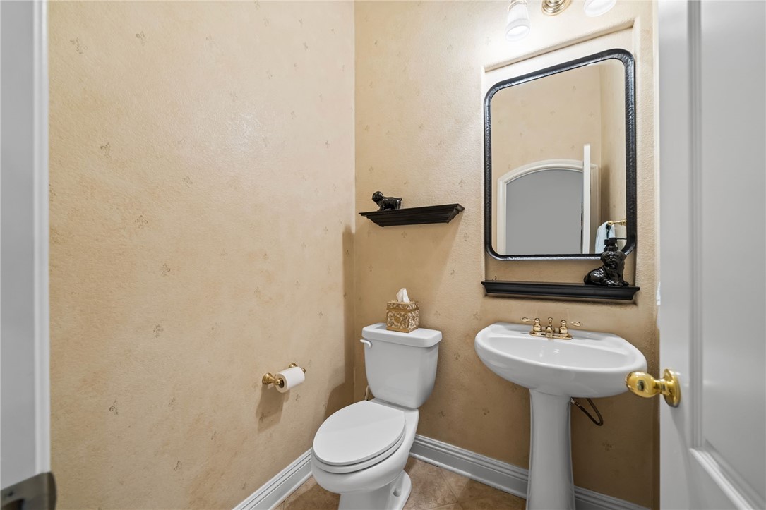 29360 Sparkling Drive