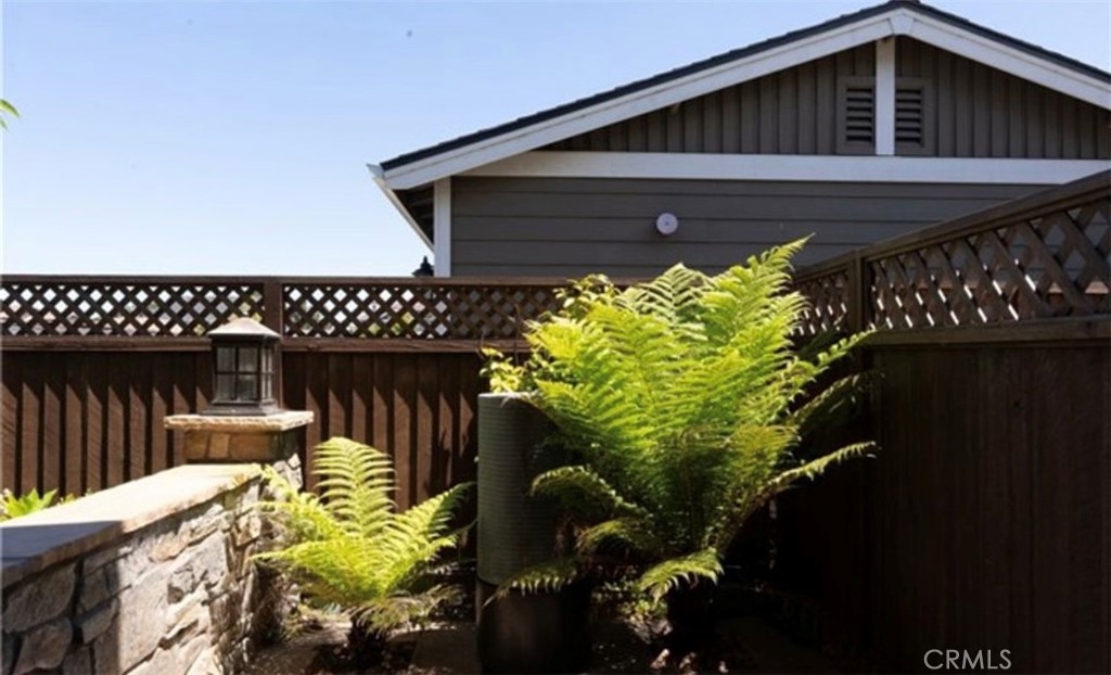 18474 Mcclellan Circle