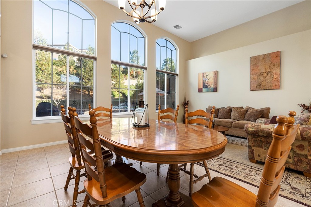 13491 Mesa Crest Drive