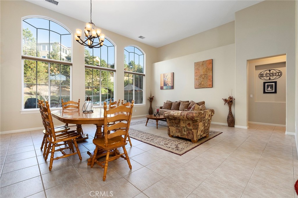 13491 Mesa Crest Drive