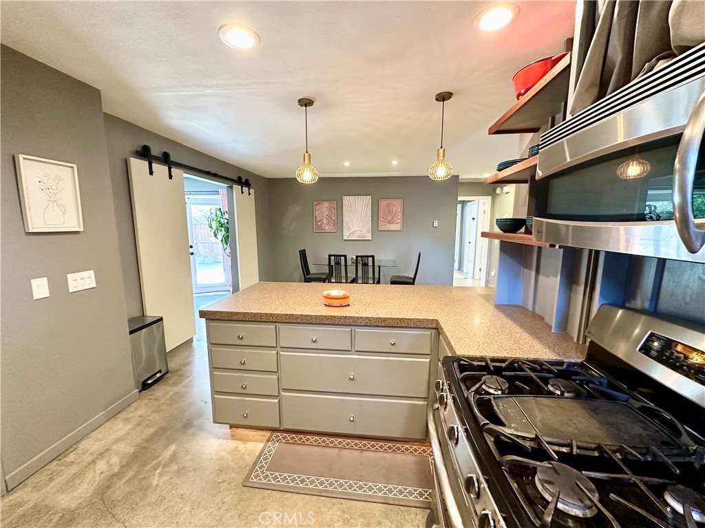 31475 Avenida Alvera