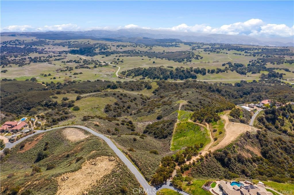 36725 Camino Noroeste