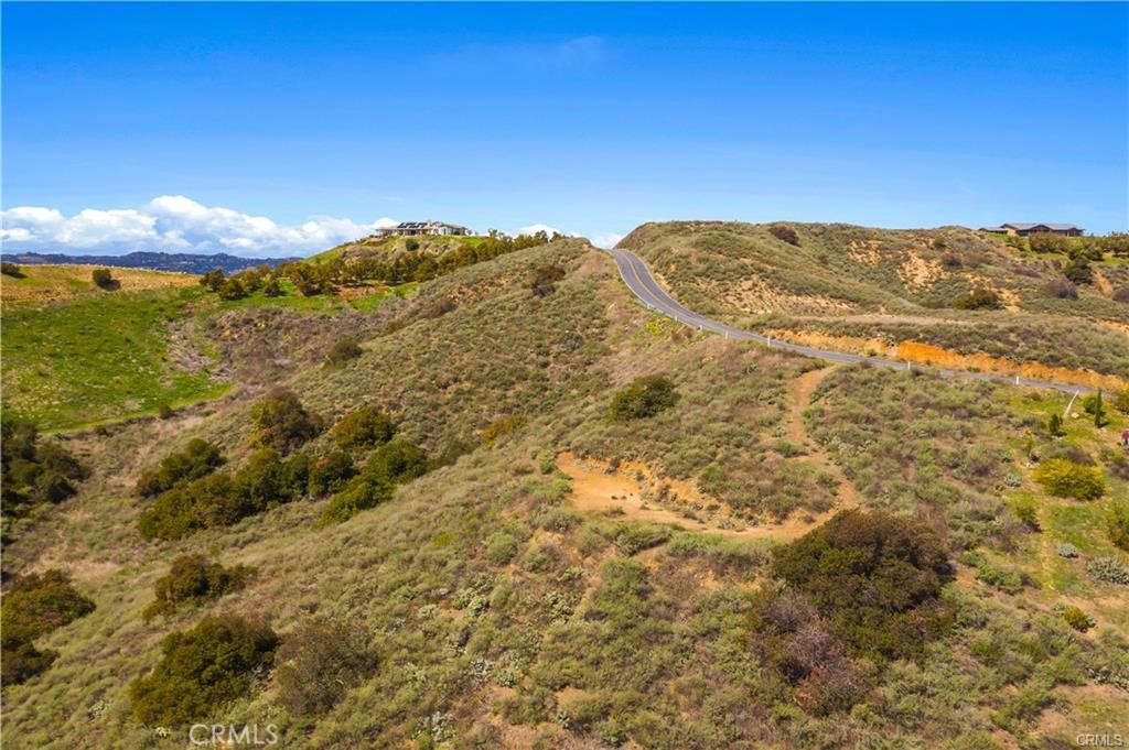 36725 Camino Noroeste