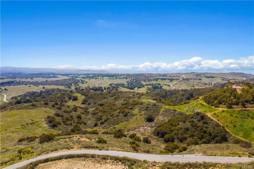 36725 Camino Noroeste