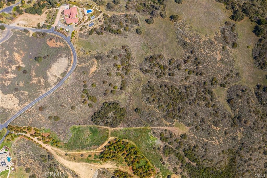 36725 Camino Noroeste