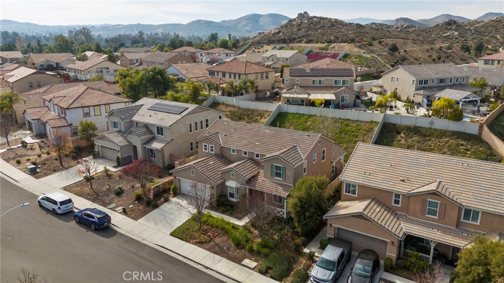 30387 Cowboy Lane. Menifee