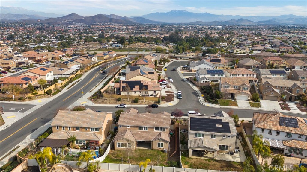 30387 Cowboy Lane. Menifee