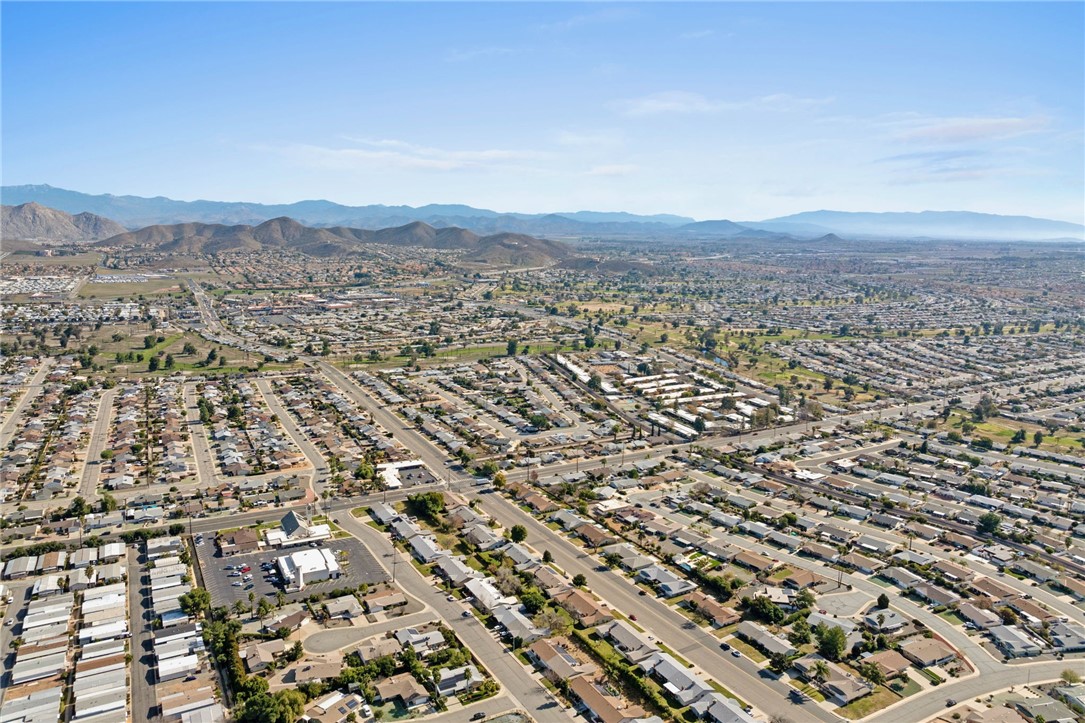 25841 Mccall Boulevard