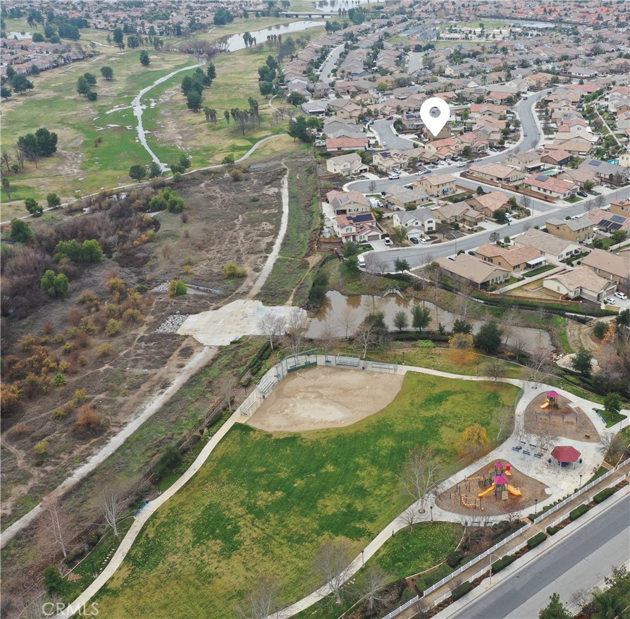 29272 Sweetbrier Court