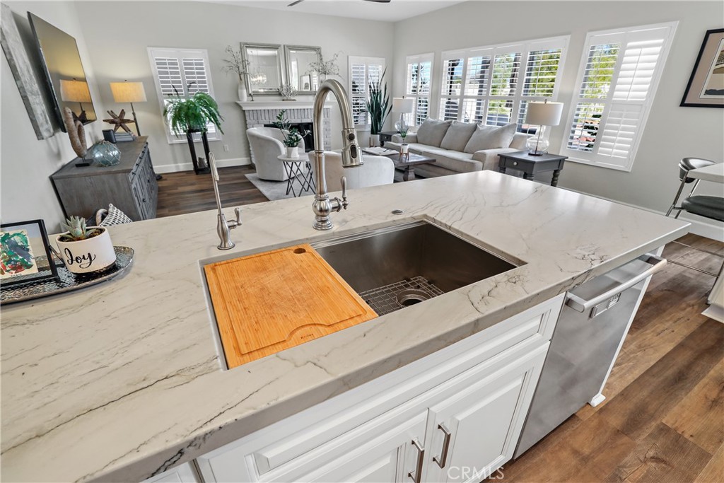 41886 Corte Valentine