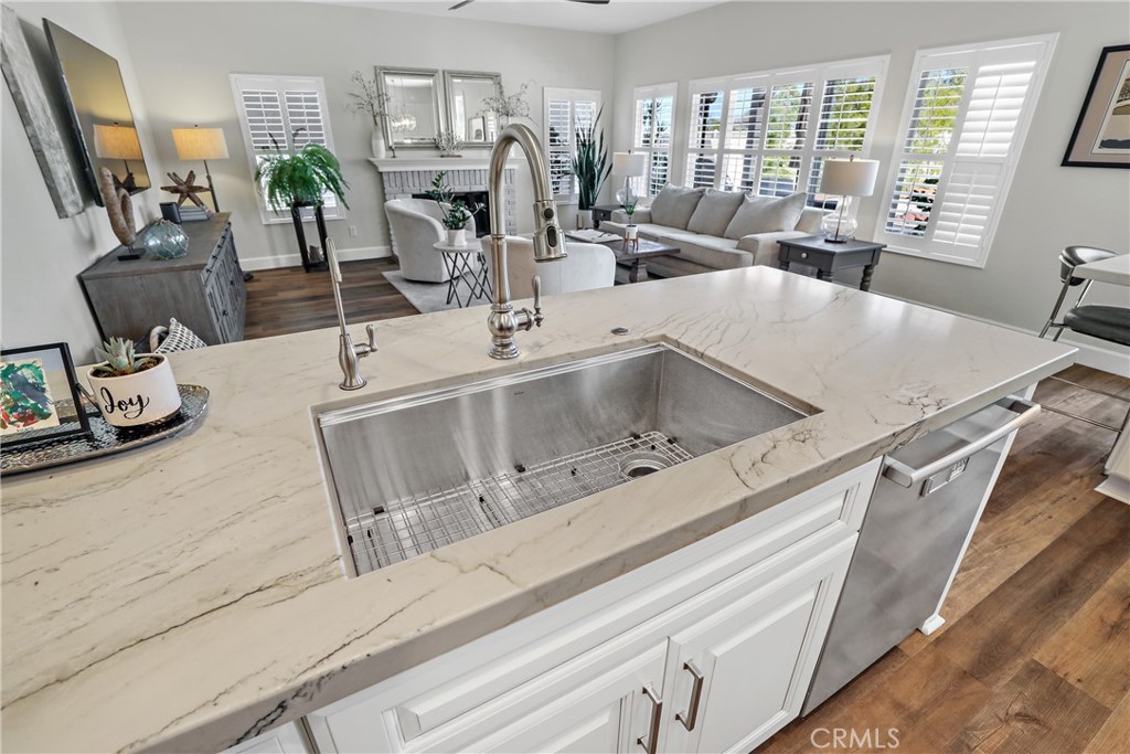 41886 Corte Valentine