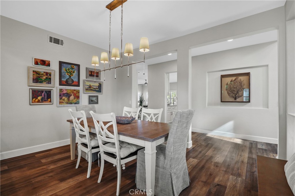 41886 Corte Valentine