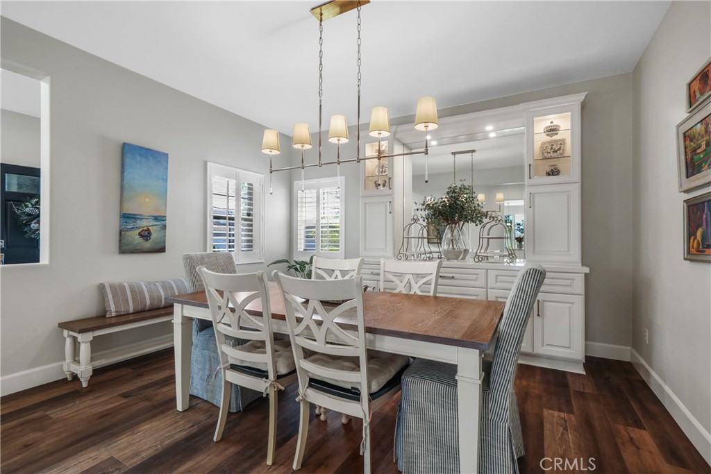 41886 Corte Valentine