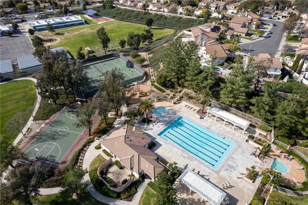 41886 Corte Valentine