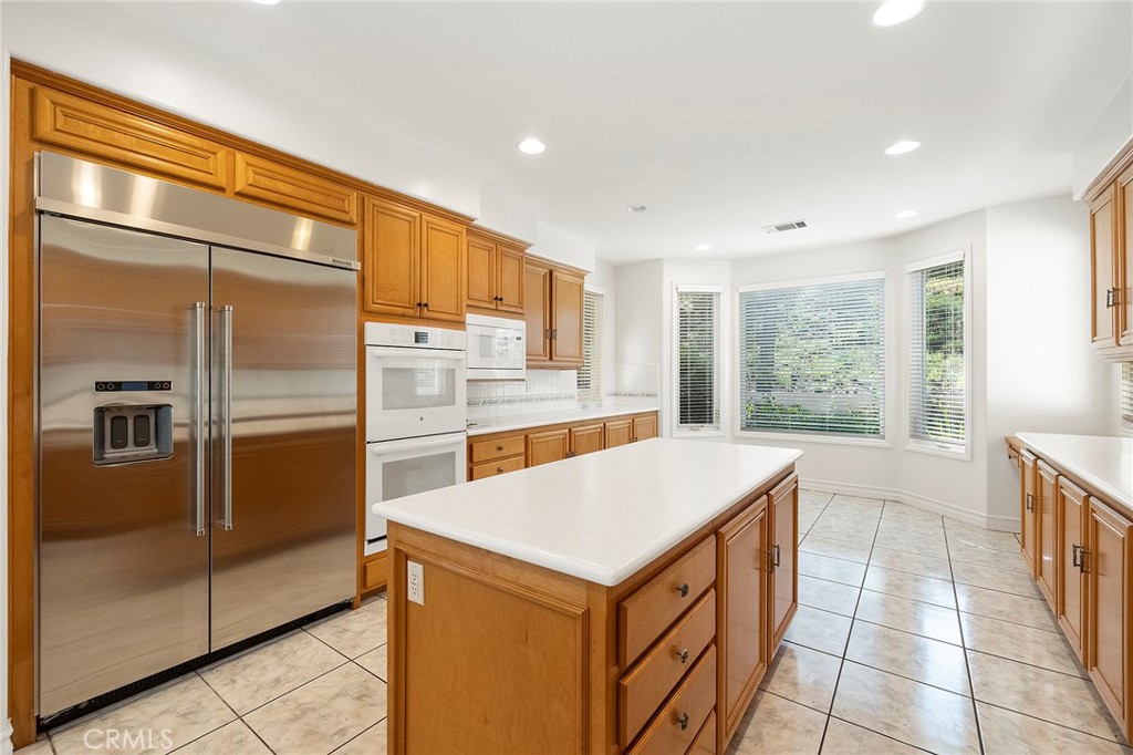 37962 Sky High Drive