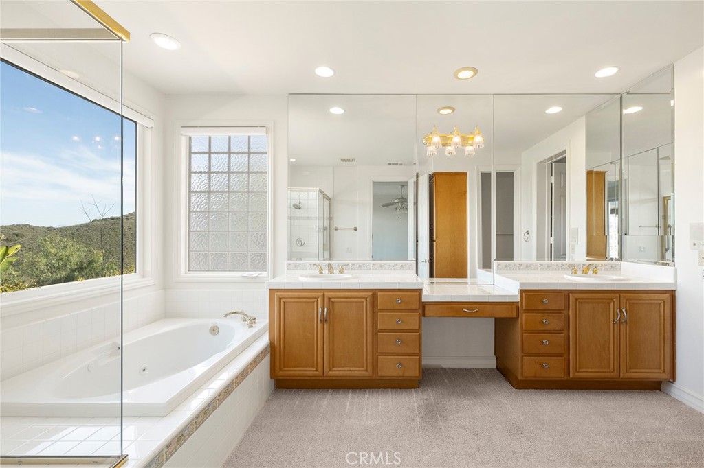 37962 Sky High Drive