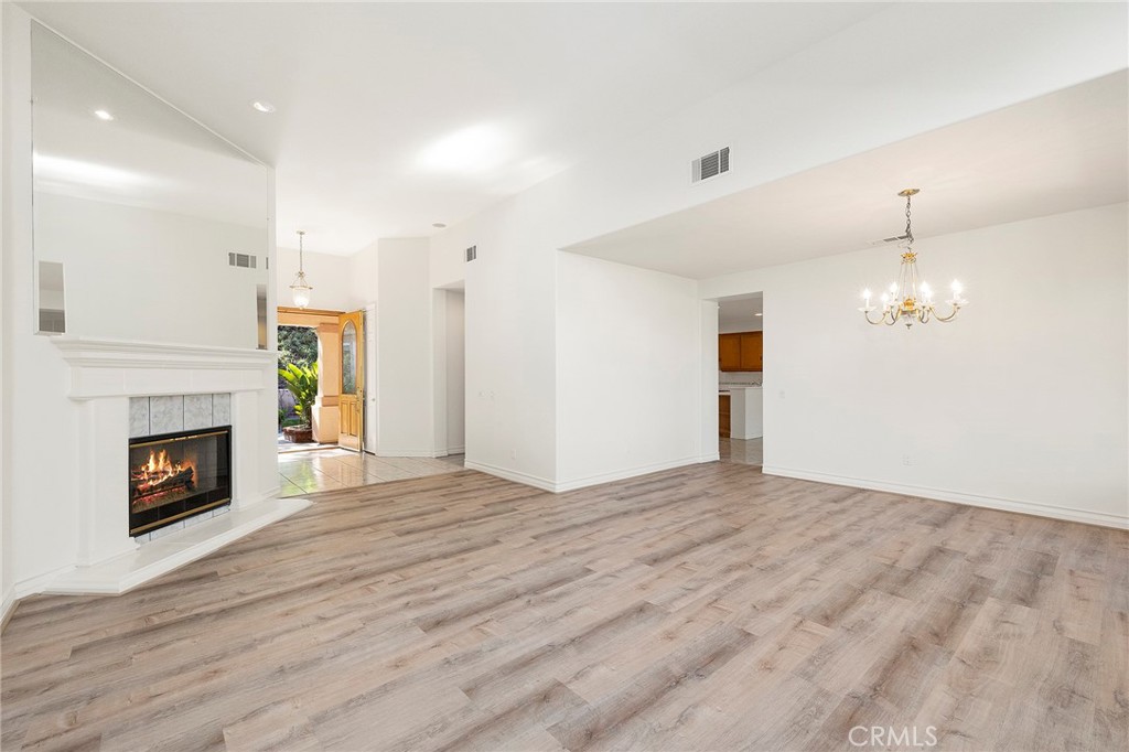 37962 Sky High Drive