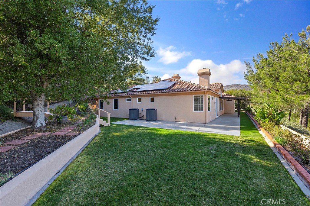 37962 Sky High Drive