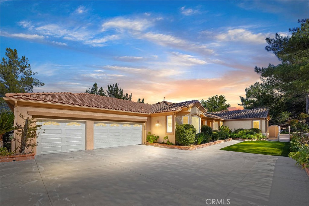 37962 Sky High Drive